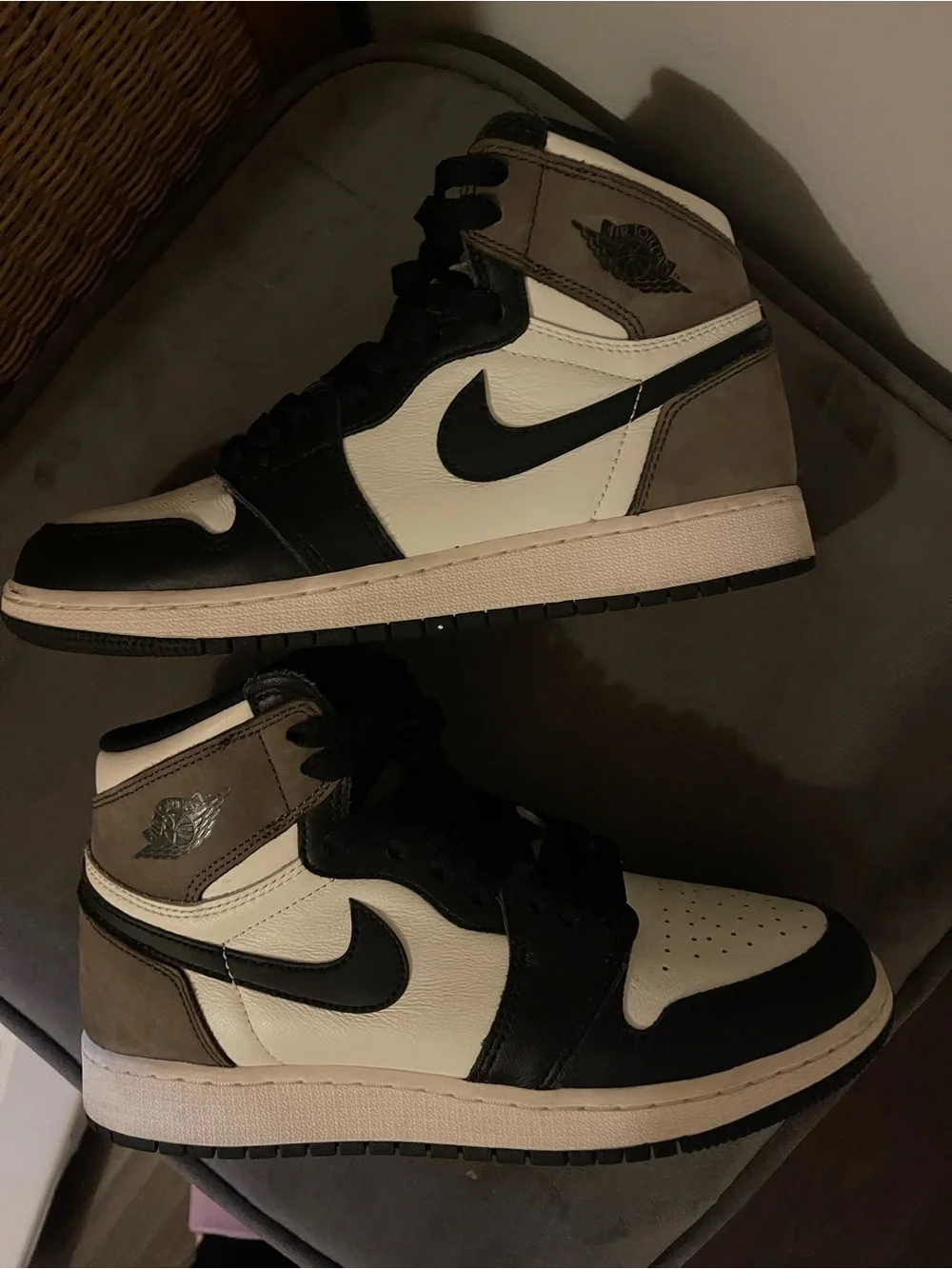 Air Jordan 1 Retro High OG GS Dark Mocha